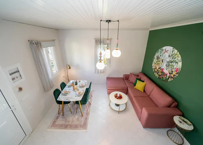 Aliki's Hébergement de vacances *